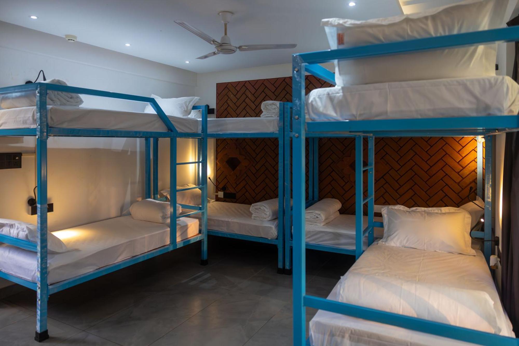Downtown Hostels - 安君纳 外观 照片